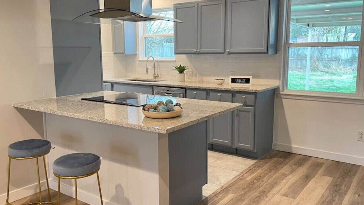 Mesquite House | Dogwood · Beautiful Renovated Open Space Full House