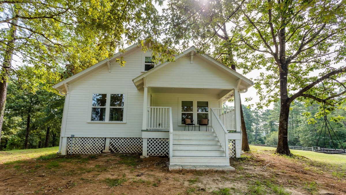 Coldspring House | Dogwood Farm: Spicewood