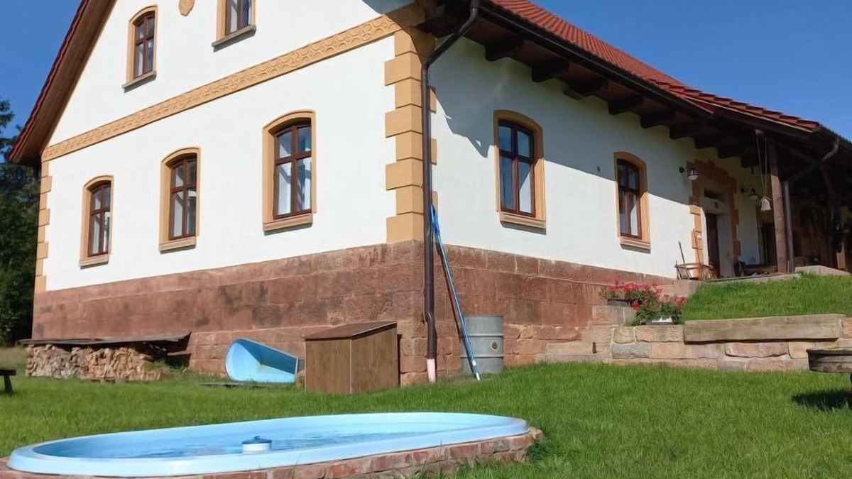 Dolni Olesnice House | Dolní Olešnice by Interhome