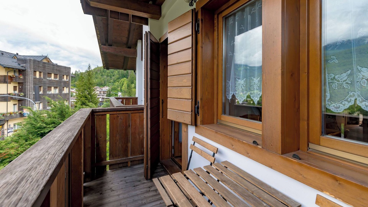 Borca di Cadore Apartment | Dolomiti Skyview Duplex +private park -20' Cortina