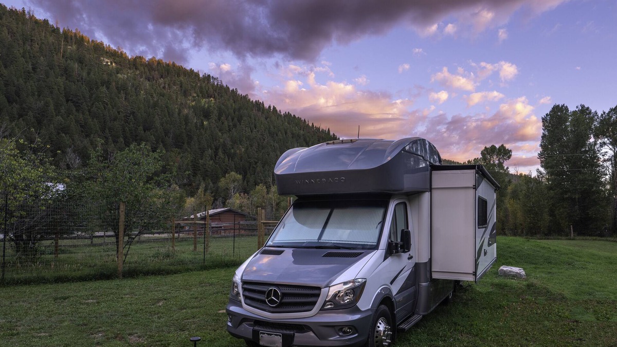 Dolores House | Dolores River Valley Luxury RV, Scenic Serenity