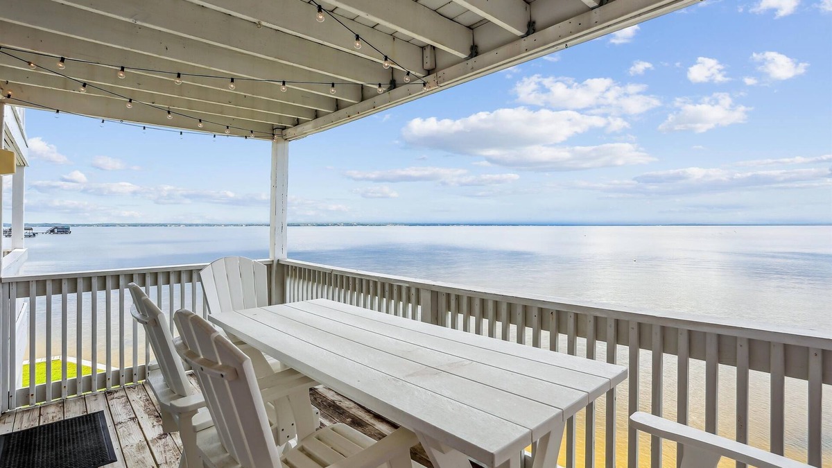 Innerarity Townhomes House | Dolphin Bay- 2BR/2.5BA Perdido Key Bayfront home