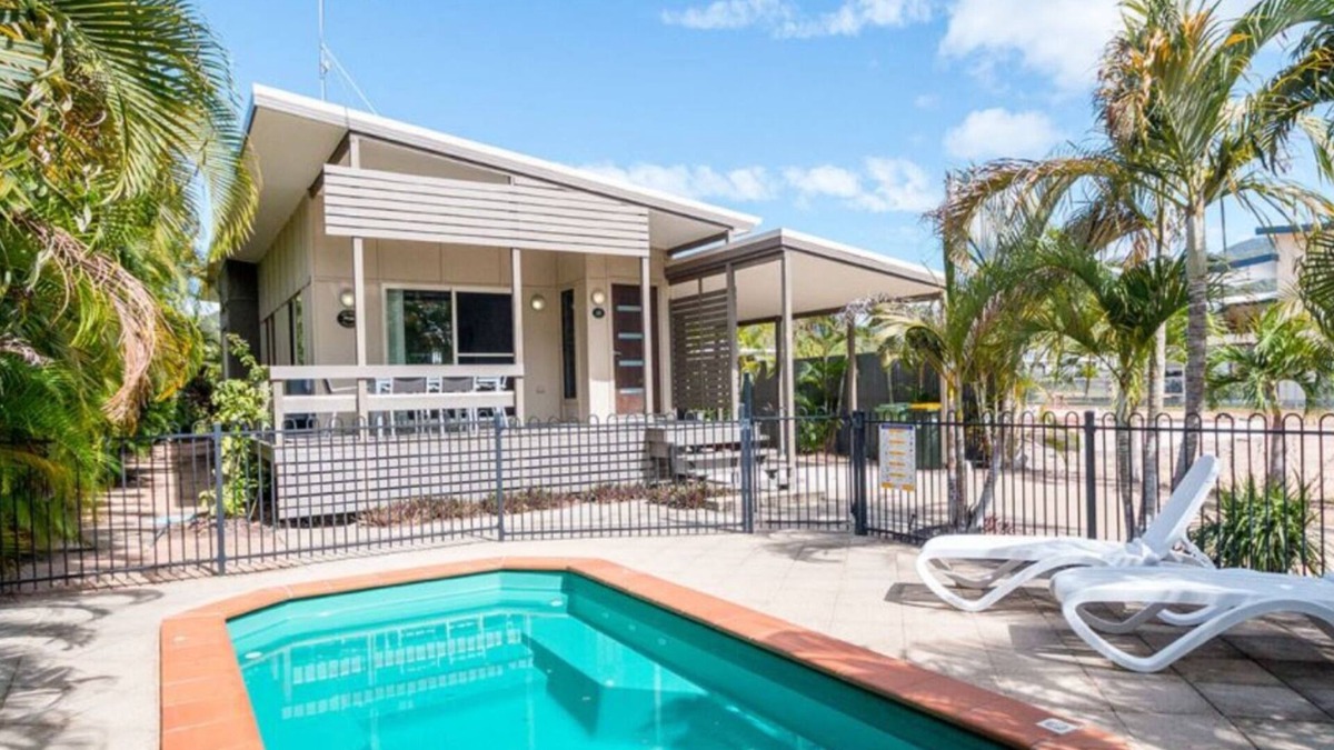 Horseshoe Bay House | Dolphin Escape Holiday House