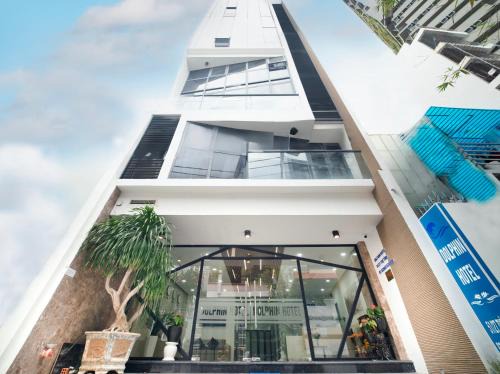 Tran Phu Beach Apartment | Dolphin Hotel Nha Trang