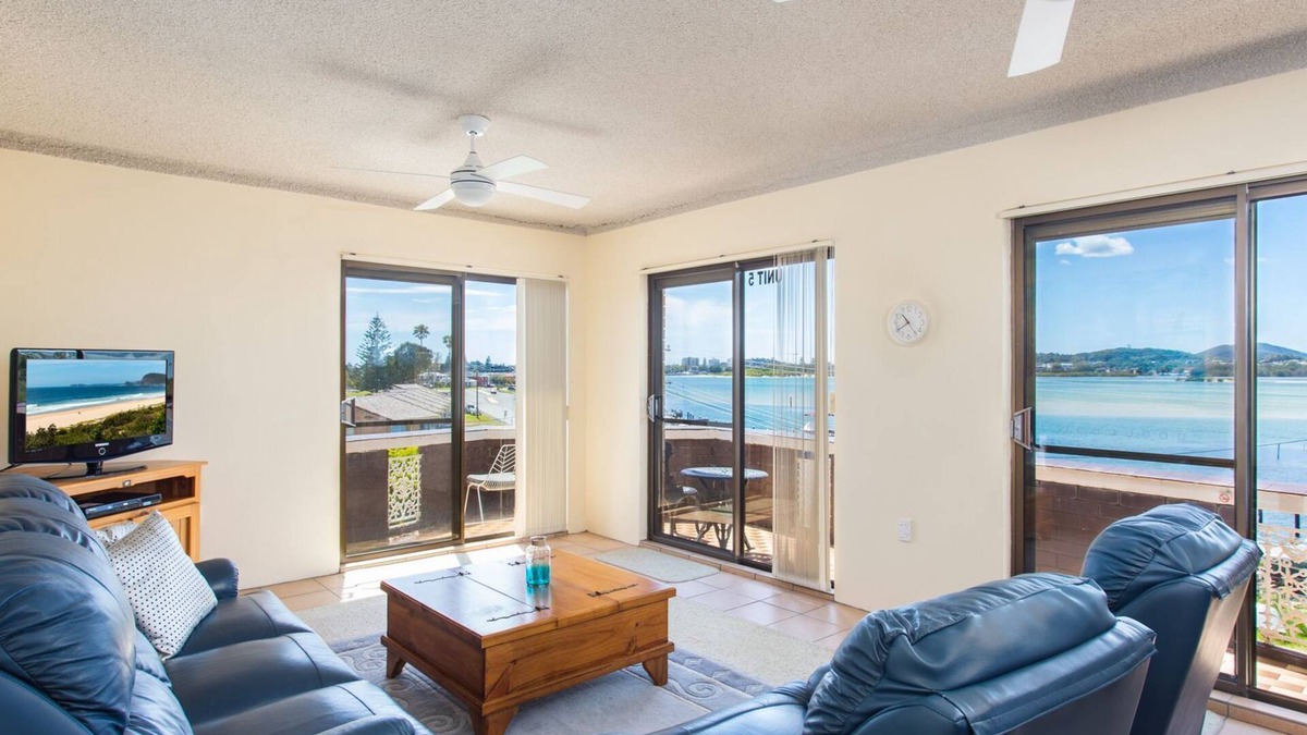 Tuncurry Apartment | Dolphin Place 05 over looking Sparkling Wallis Lake