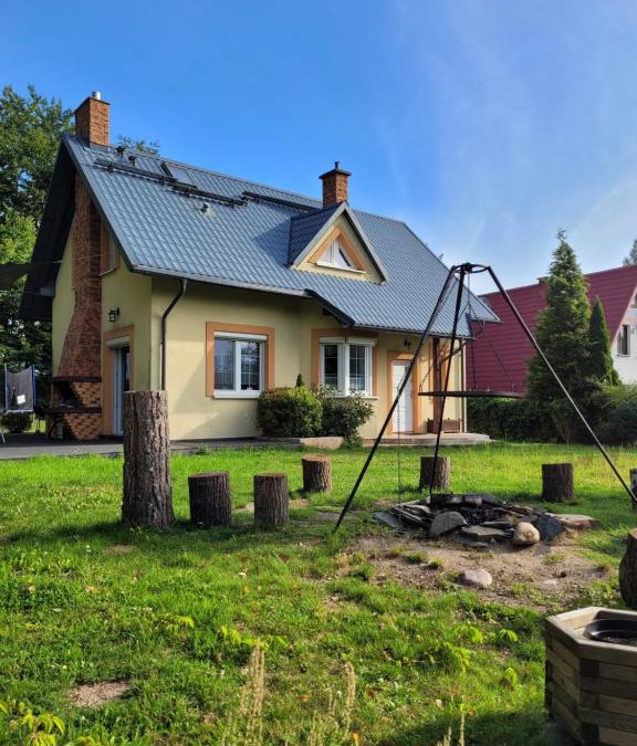Borzestowska Huta Villa | DOM NA KASZUBACH, SAUNA i BALIA
