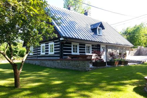 Jagniatkow House | Dom Nad Wodospadem pod Śnieżnymi Kotłami
