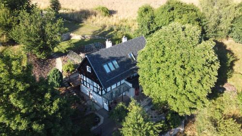 Wlen Villa | Dom po schodkach