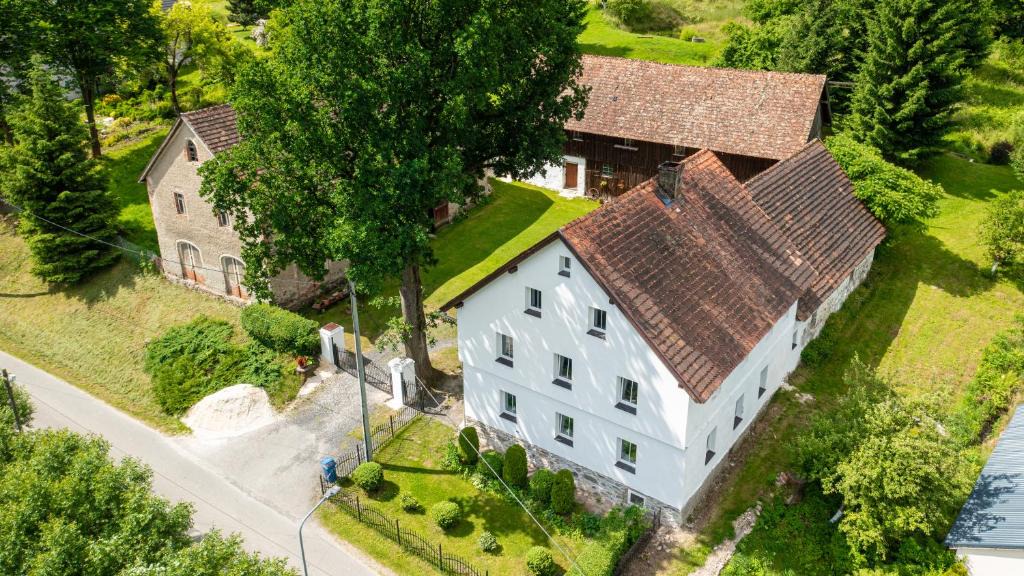 Konradow House | Dom Pod Dębem Agroturystyka