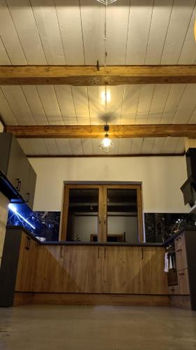 Ochotnica Dolna House | DOM ZA STUDNIĄ Góralski dom w Ochotnicy Dolnej