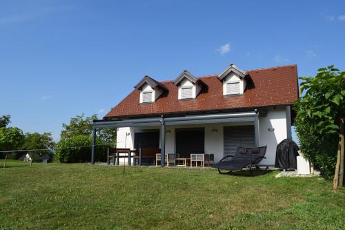 Slovenska Bistrica Apartment | Domačija Vrški
