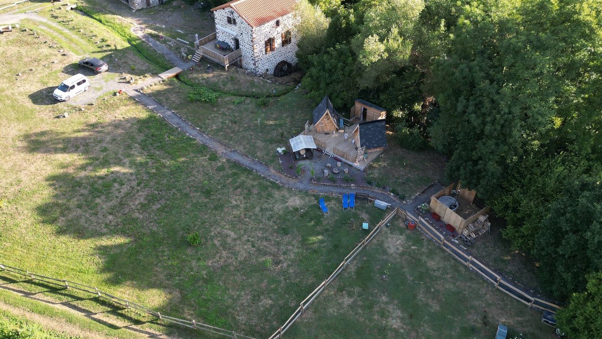 Saint-Diery House | Domaine Atypique Privatisé Pour 12 Personnes