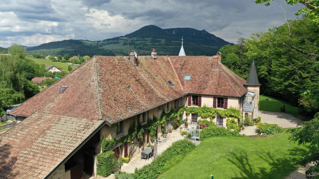 Marnoz House | Domaine de Bellevue Gîte du Mont Begon