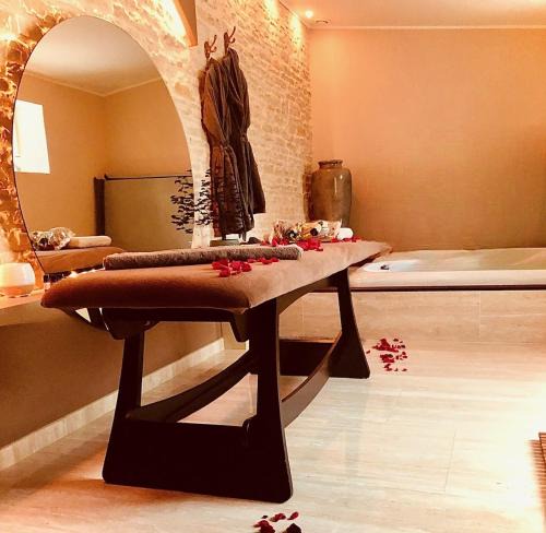 Arcais House | Domaine de l'Angélique - Loft avec SPA privatif - Marais poitevin entre Niort et La Rochelle