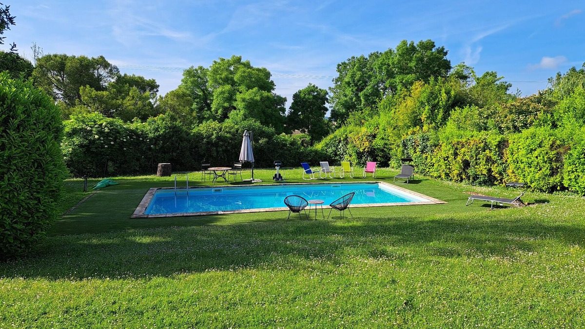 Nabinaud House | Domaine de la Ferrière "Maison Turquoise