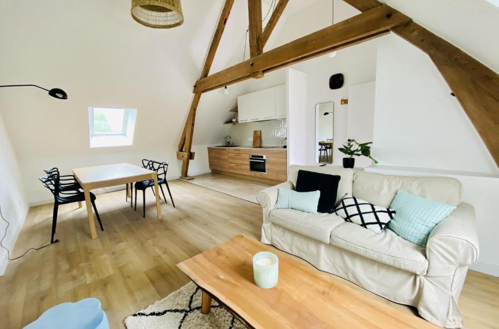 Peronne Apartment | Domaine de la Quenouille Appt A