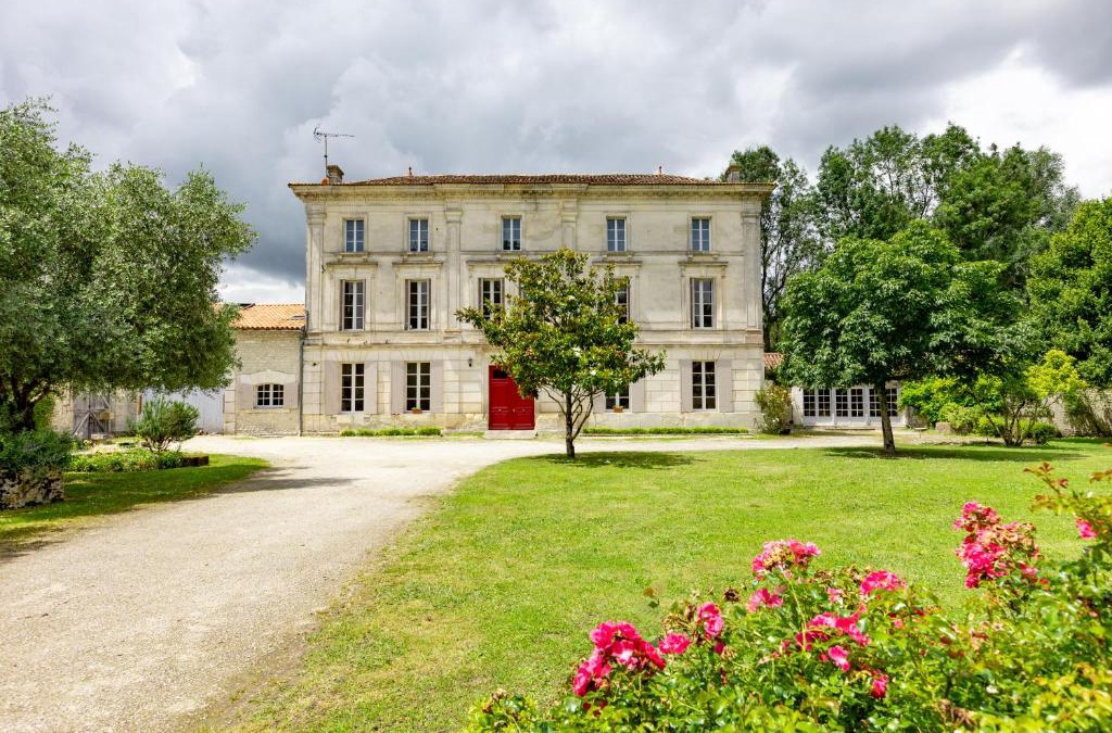 Lachaise Bed & Breakfast | Domaine de Pladuc