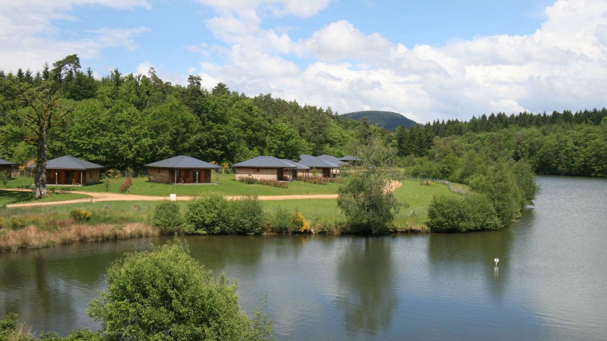 Meyrignac-l'Eglise House | Domaine des Monédières - Chalet 6 pax by Interhome