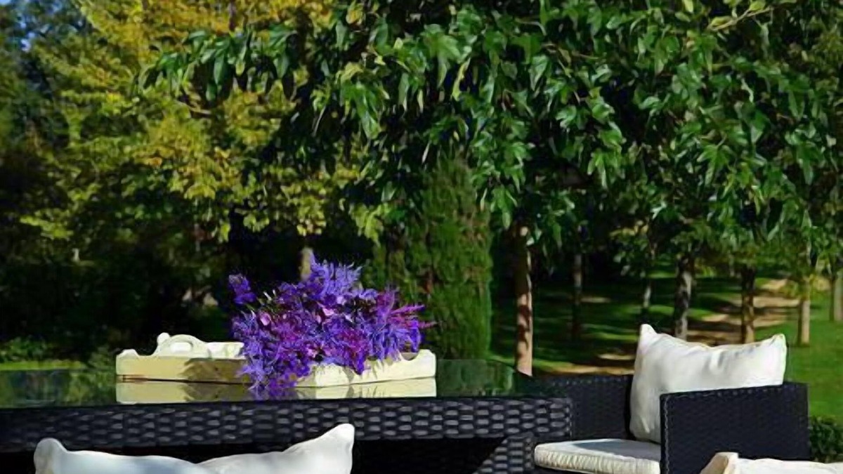 Ajat House | Domaine Des Ormeaux