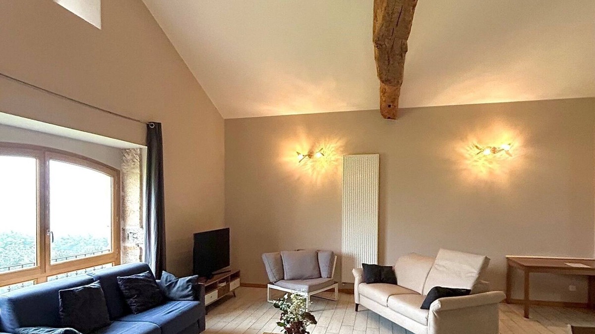 Sarcey House | Domaine du Buisson, charming gites in the heart of Beaujolais