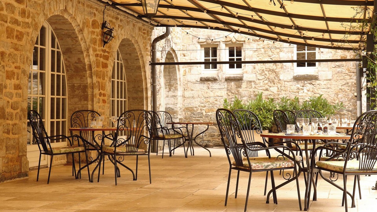 Cubry Hotel | Domaine du Château de Bournel