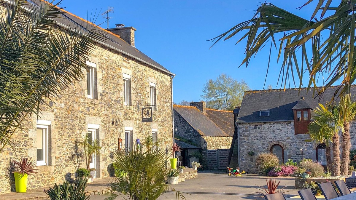 Yffiniac Bed & Breakfast | Domaine du Grenier