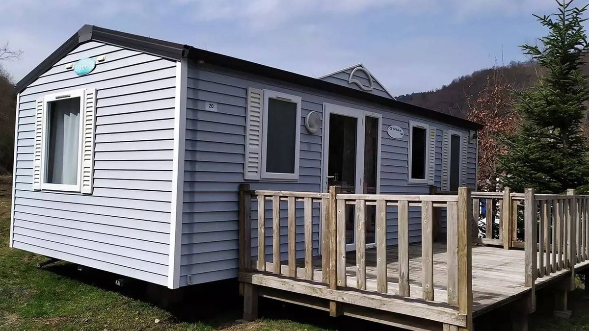 Vorey House | Domaine du Pra de Mars * - Mobile home 34m2 - 2 bedrooms/Terrace 4 to 5 people - 4 pers. included in the tariff