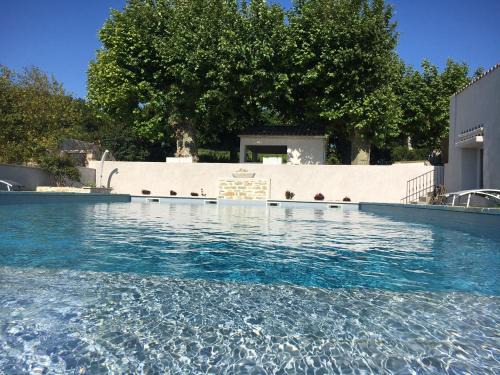 Saint-Julien-de-Peyrolas Bed & Breakfast | DOMAINE FORVENT