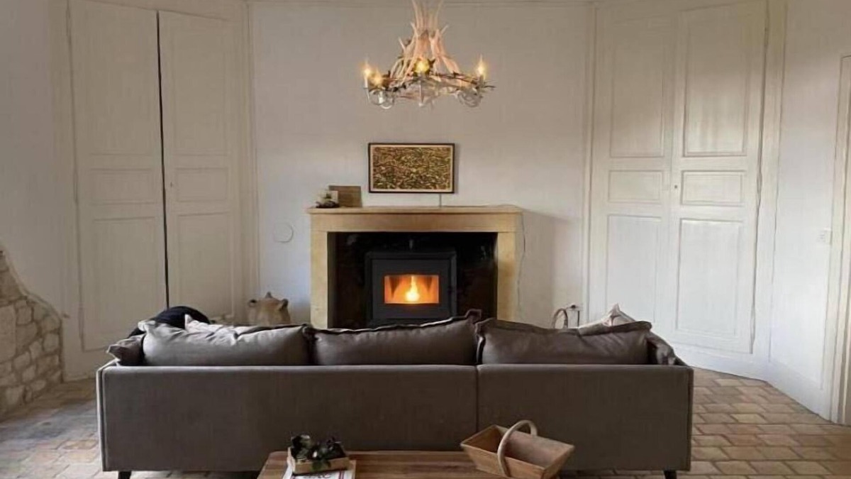 Journet House | Domaine la Boulinière - La Biche