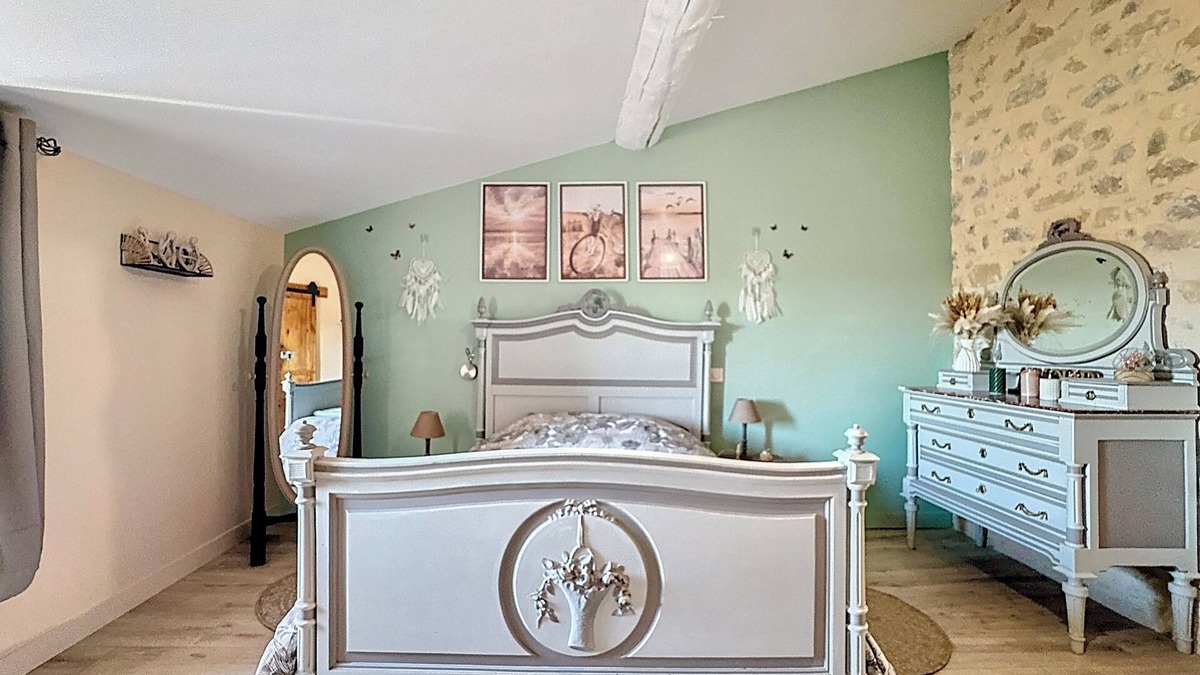 Ledignan Apartment | Domaine Taurin gîte Elyssa