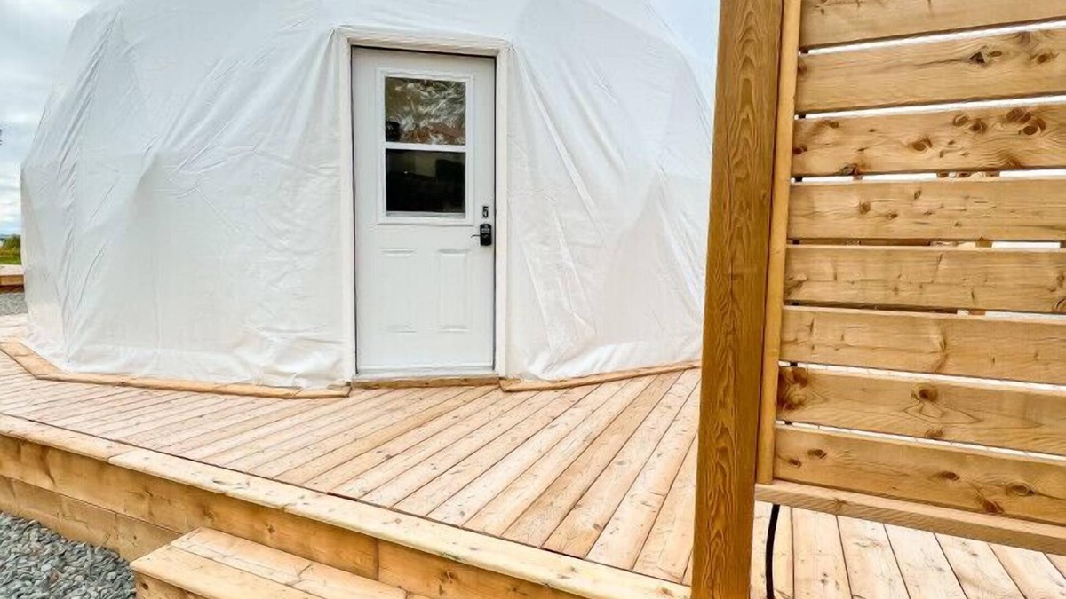 West Bay Cabin | Dome 5 · Luxury Lakeside Dome Experience Private Hot Tub