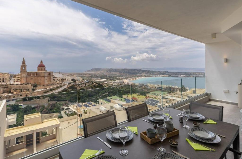 Mellieħa Heights Apartment | Dome Sunset Views Apartment