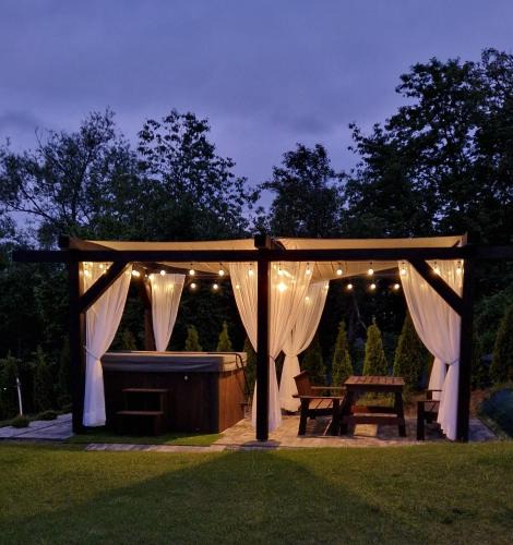 gmina Zembrzyce House | Domek na Folwarku z jacuzzi