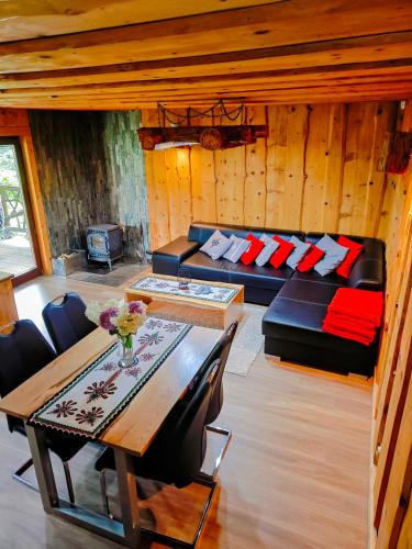 Kamionka Wielka Cabin | DOMEK NA GÓRACH z GORĄCĄ BALIĄ