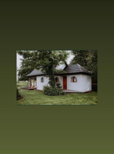 Jedrzejow House | Domek nad stawem RODOS