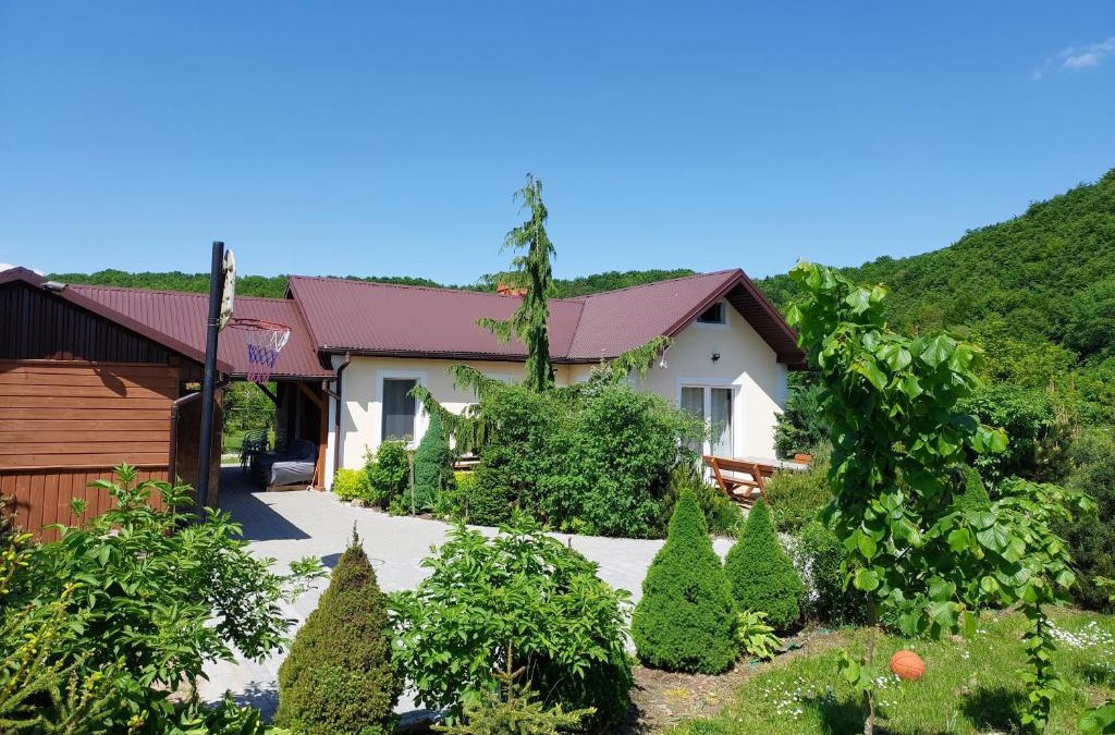 gmina Szczebrzeszyn House | Domek Pod Czubatką