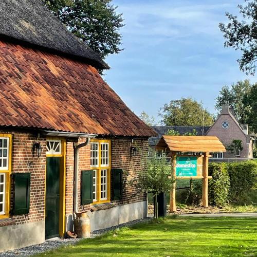Lage Mierde Bed & Breakfast | Domestico Bed & Breakfast