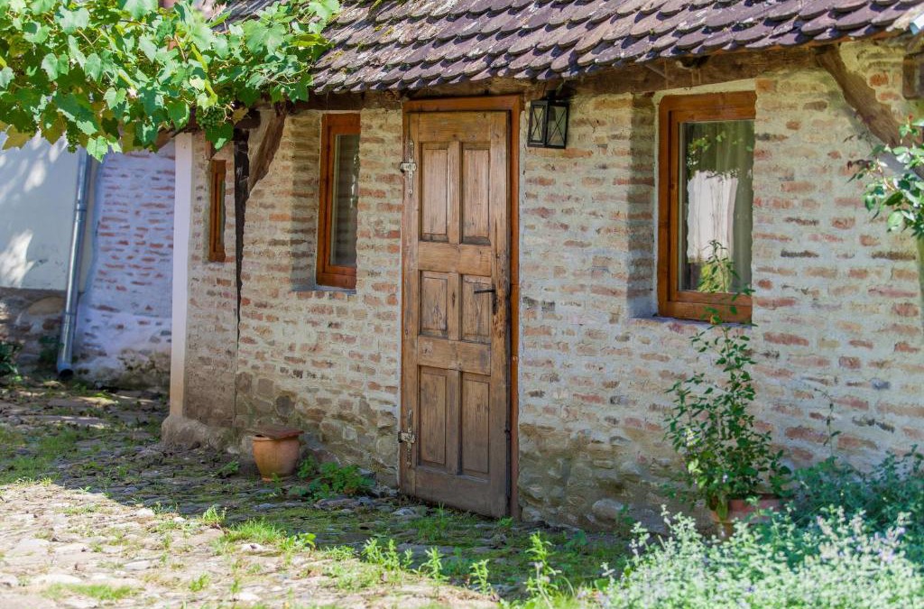 Cloasterf House | Dominic Boutique, Little Barn , Cloasterf