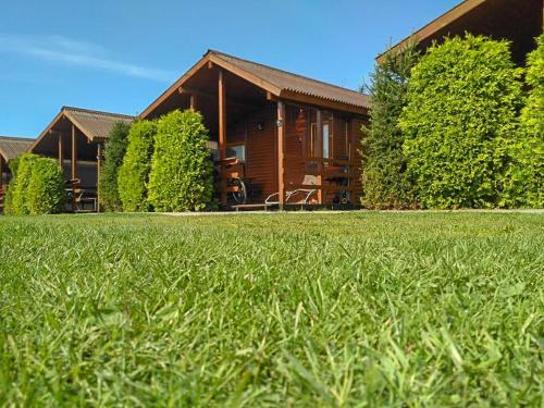 Darlowo House | Domki letniskowe Alma, Wicie