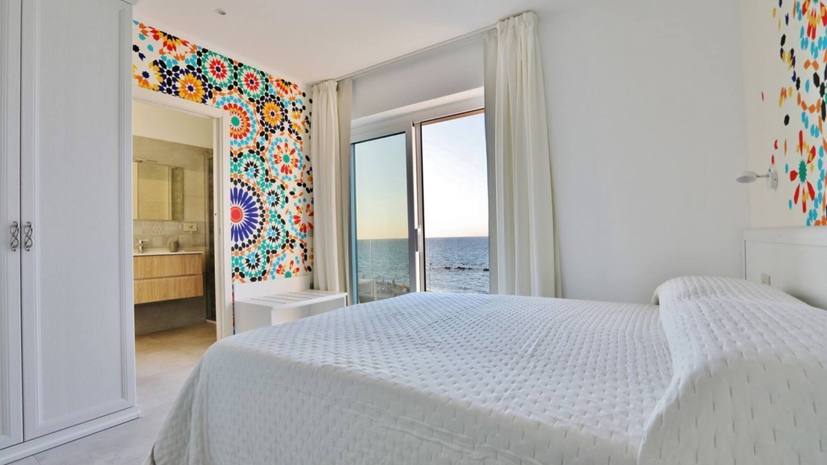 Vignola Mare House | DOMO 102 - Deluxe Junior Suite with sea view