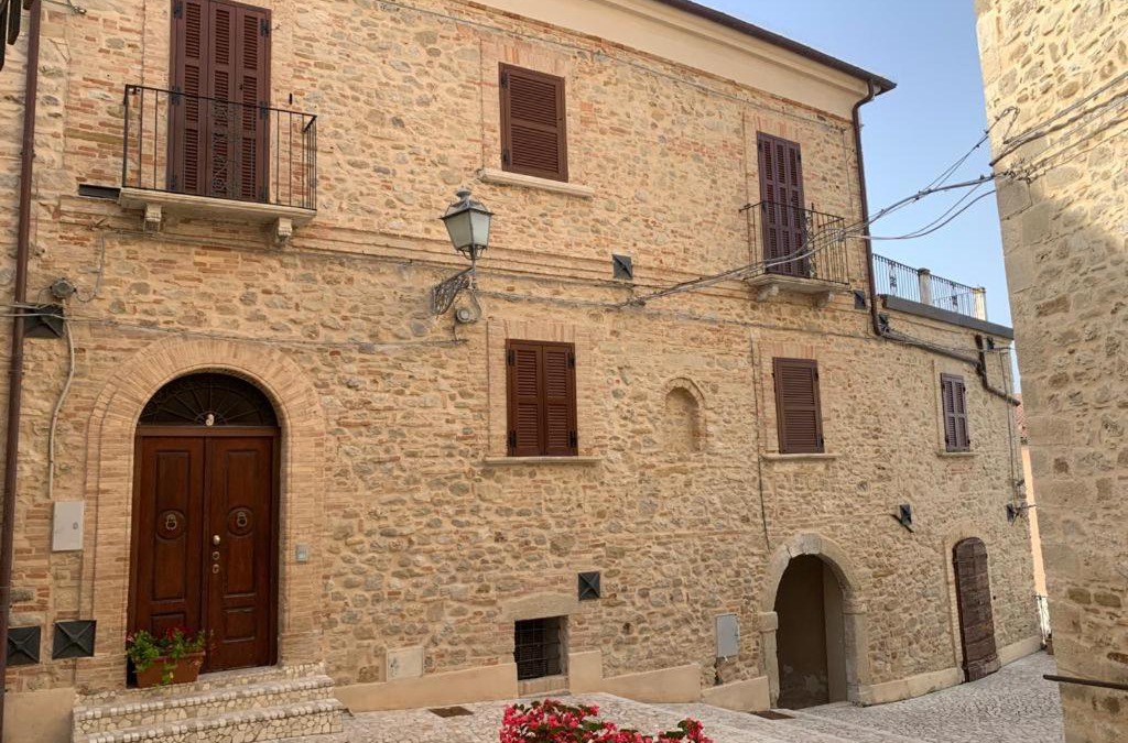 Cugnoli House | Domus Donna Rosa