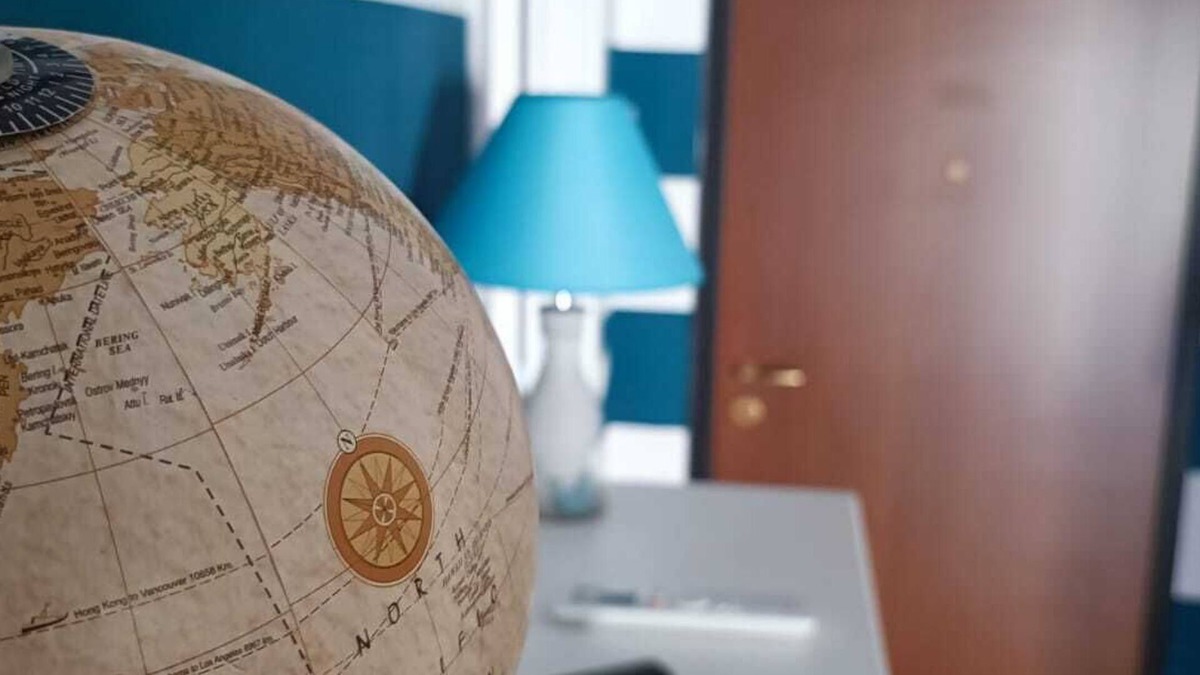 Licola Apartment | Domus Januarius - Apartment Pozzuoli (NA) 2ndp. 200 m from the sea