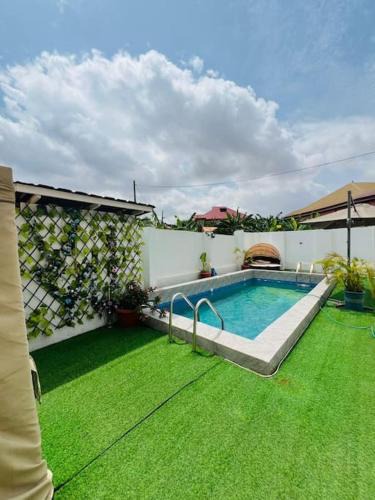 Kumasi House | Dona's Residence
