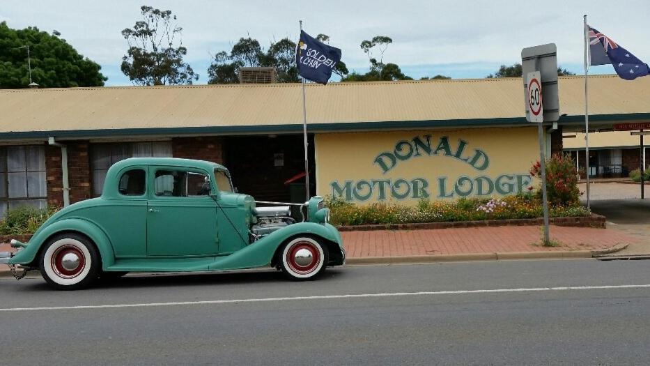 Donald Hotel | Donald Motor Lodge