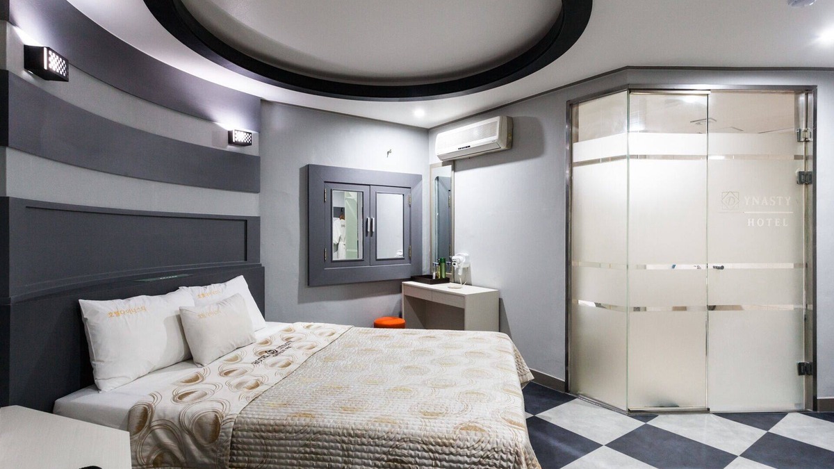 Dongducheon Hotel | Dongducheon Hive