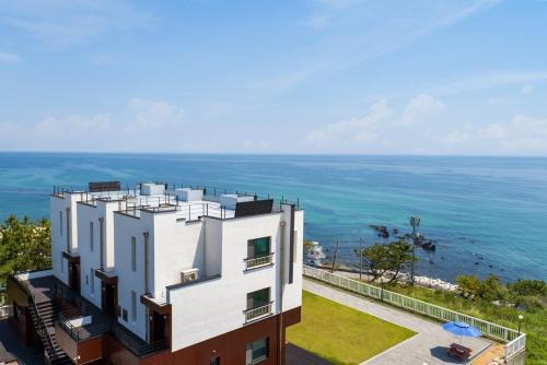 Donghae House | Donghae Hill House Pension