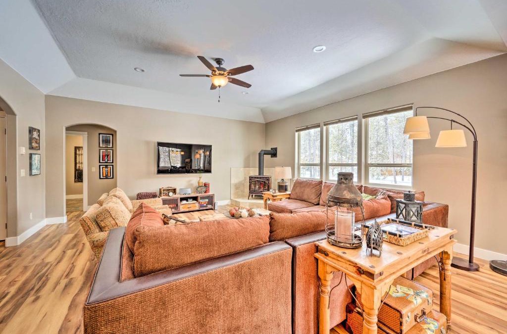 Fir Grove Estates House | Donnelly Vacation Rental Near Lake Cascade!