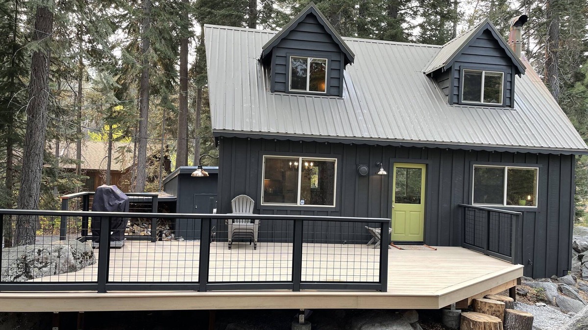 Donner Lake Woods Cabin | Donner Creekside Cabin