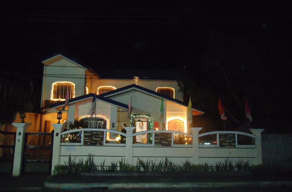 Donsol House | Donsol Aguluz Homestay