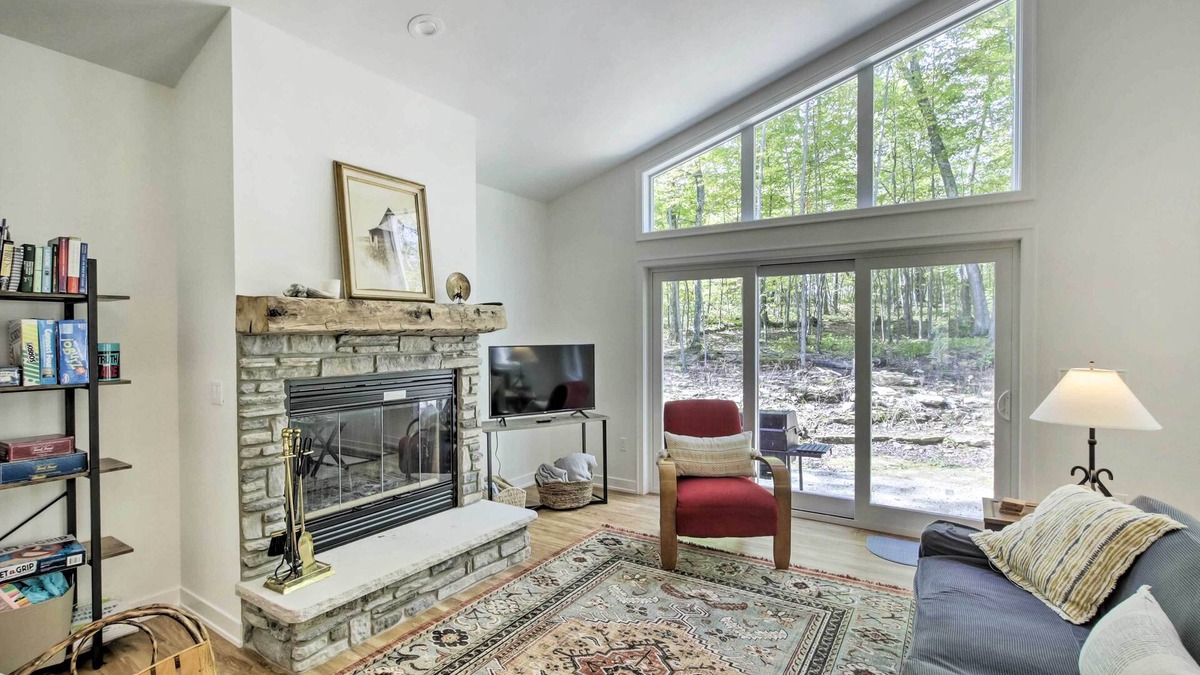 Jacksonport House | Door County Family Home: 3 Mi Whitefish Dunes